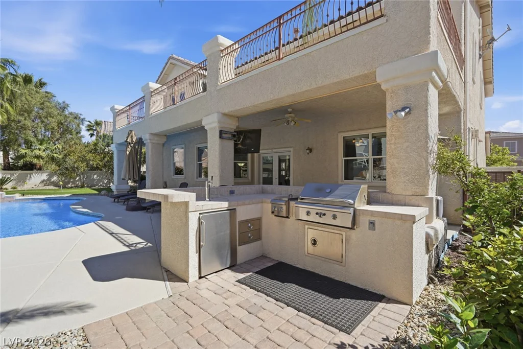 7021 Villada, North Las Vegas, NV 89084