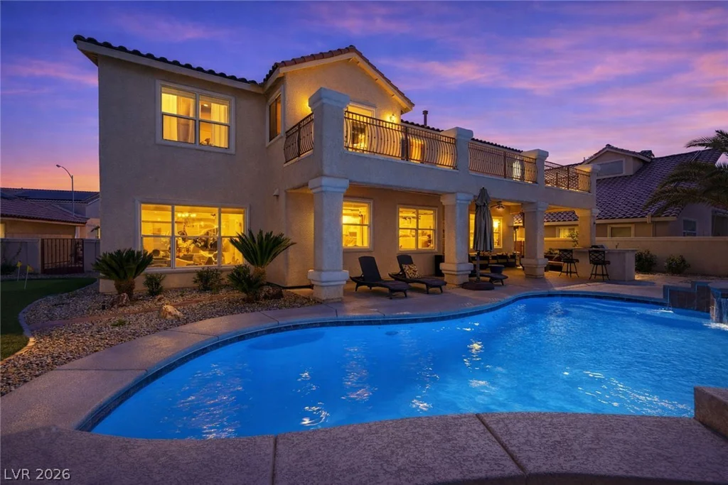 7021 Villada, North Las Vegas, NV 89084