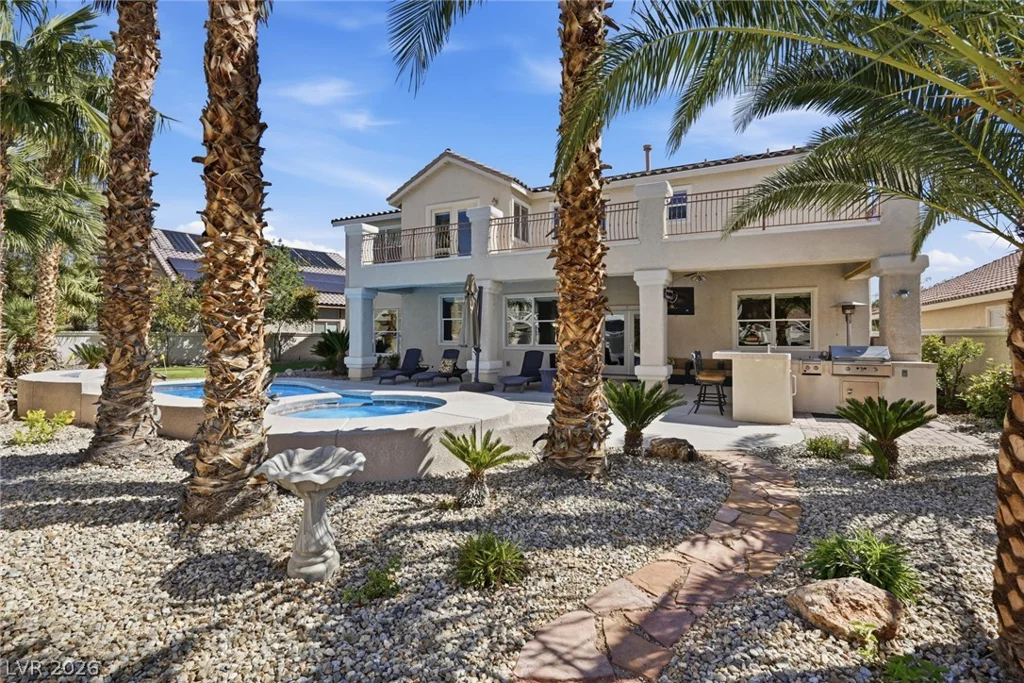 7021 Villada, North Las Vegas, NV 89084