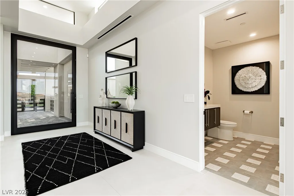 658 Dragon Peak, Henderson, NV 89012