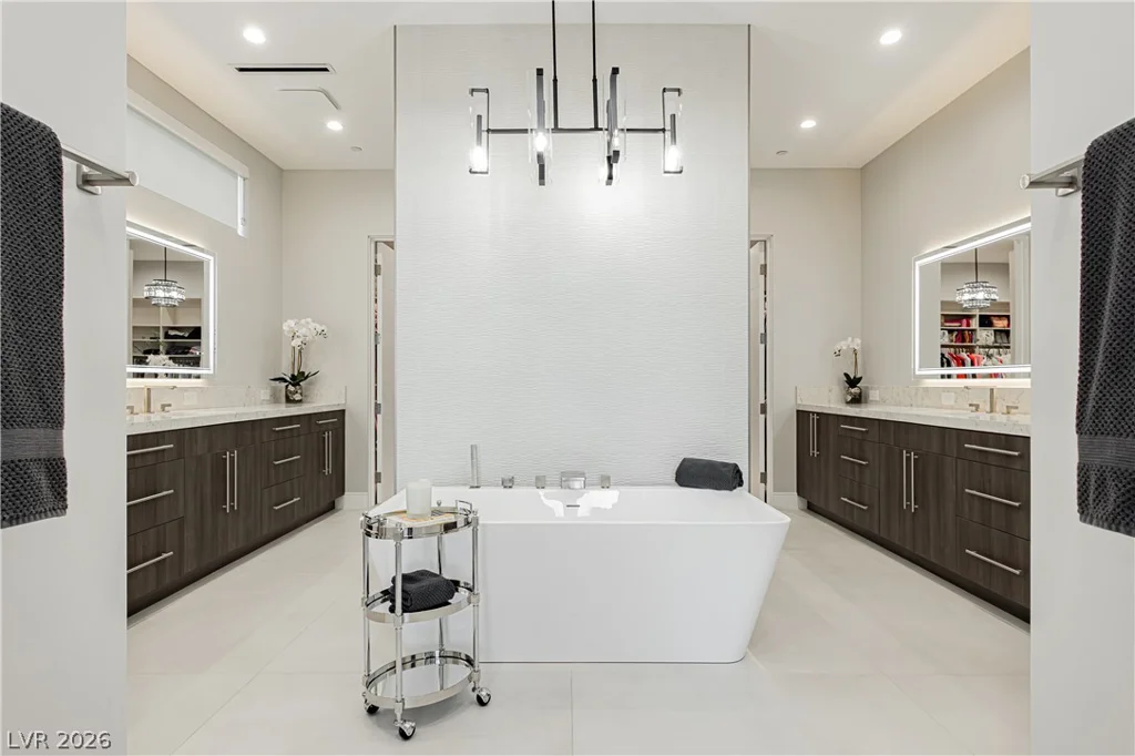 658 Dragon Peak, Henderson, NV 89012