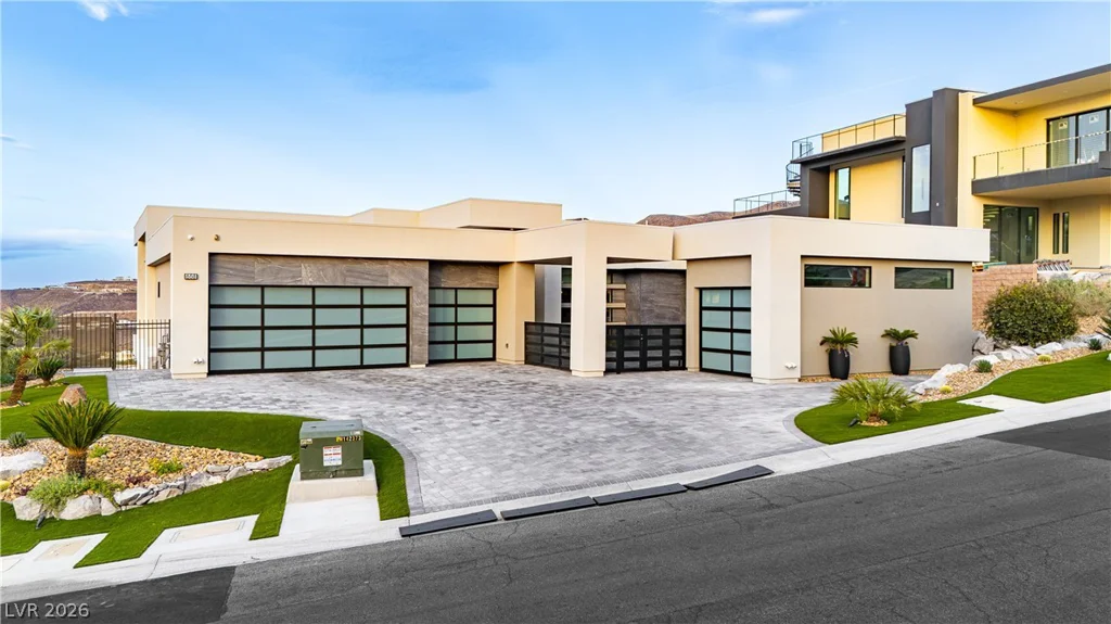 658 Dragon Peak, Henderson, NV 89012