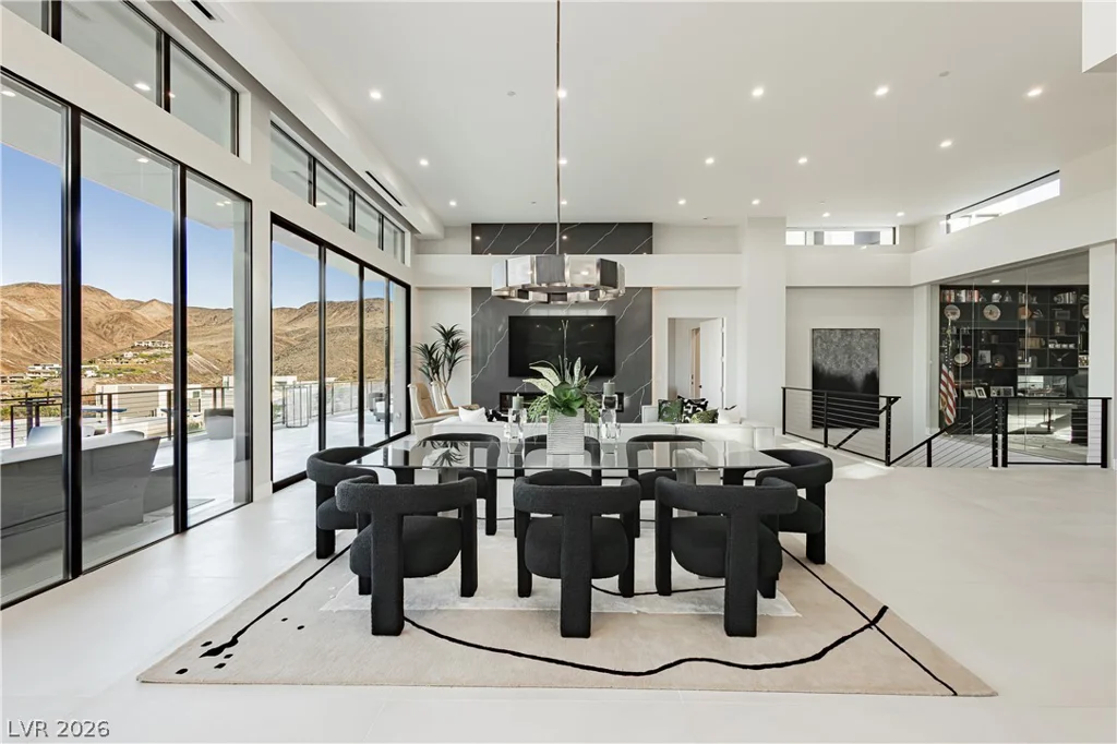 658 Dragon Peak, Henderson, NV 89012
