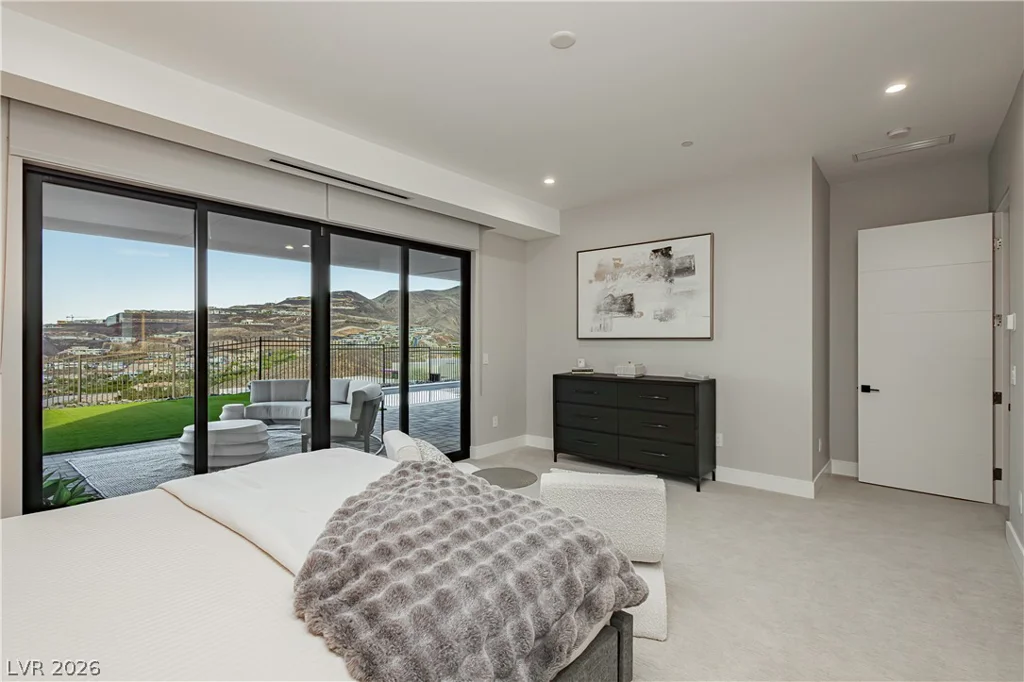 658 Dragon Peak, Henderson, NV 89012