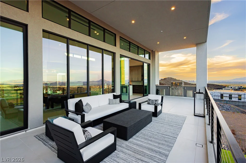658 Dragon Peak, Henderson, NV 89012
