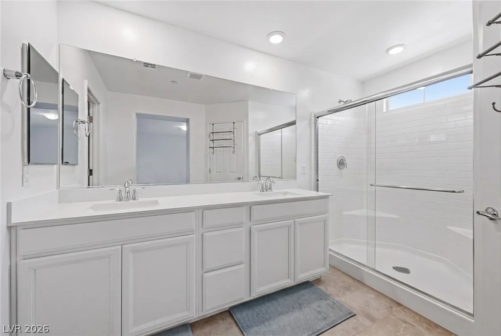 161 Petaluma Valley, Las Vegas, NV 89138