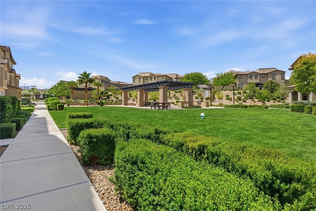 161 Petaluma Valley, Las Vegas, NV 89138