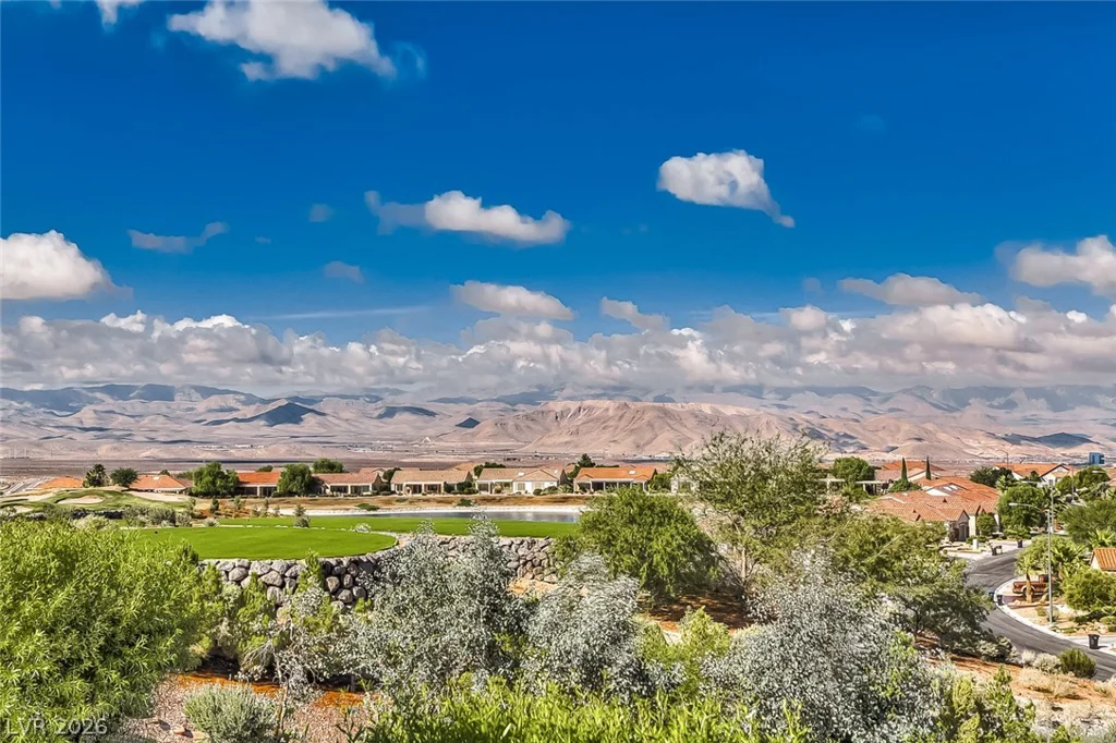 2343 Schaeffer Hills, Henderson, NV 89052