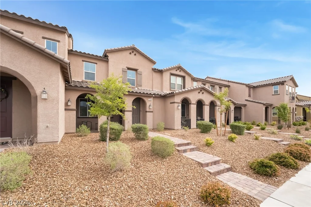 3288 Palindrome, Henderson, NV 89044