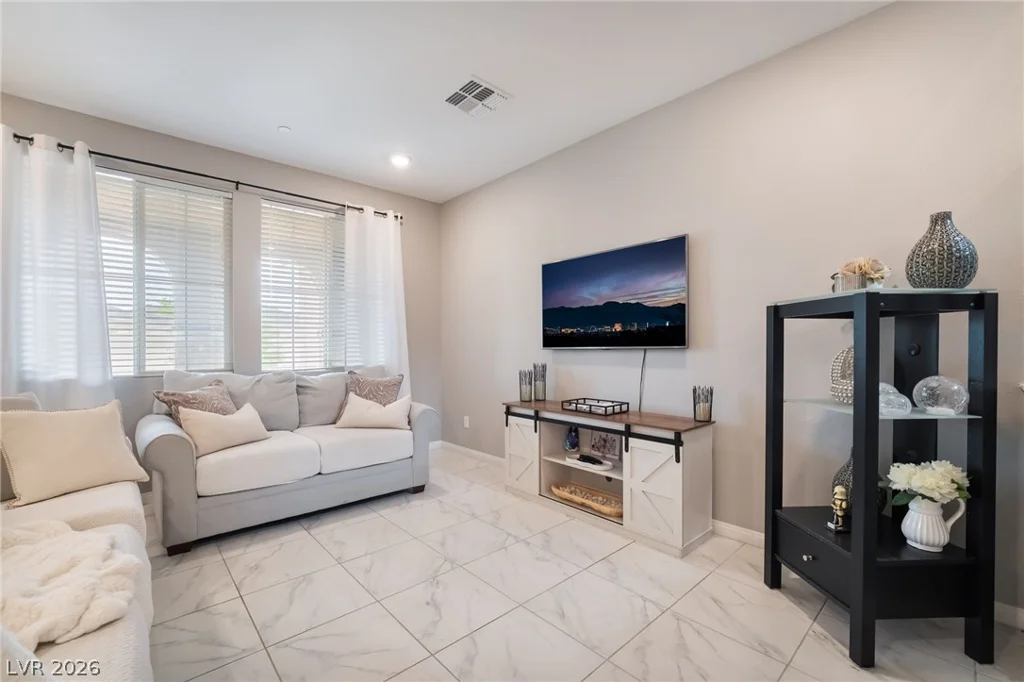 3288 Palindrome, Henderson, NV 89044
