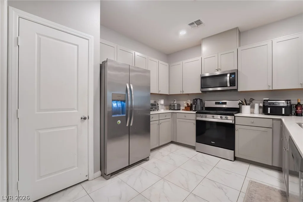 3288 Palindrome, Henderson, NV 89044