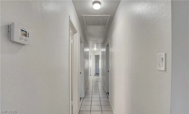 616 Palmhurst, Las Vegas, NV 89145