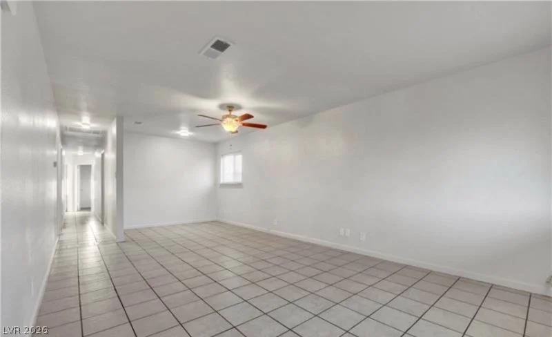 616 Palmhurst, Las Vegas, NV 89145
