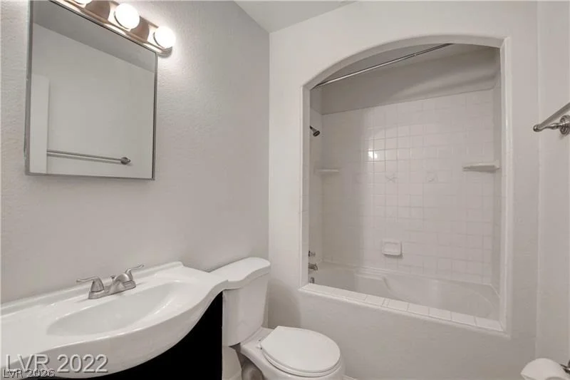 616 Palmhurst, Las Vegas, NV 89145