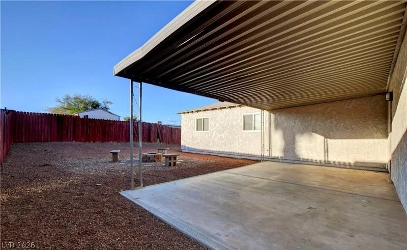 616 Palmhurst, Las Vegas, NV 89145