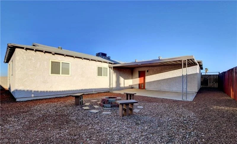 616 Palmhurst, Las Vegas, NV 89145