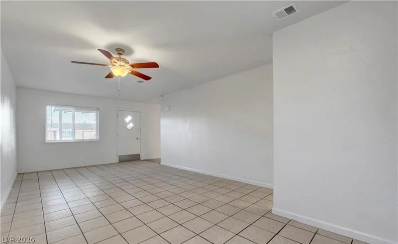 616 Palmhurst, Las Vegas, NV 89145