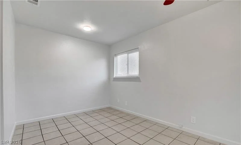 616 Palmhurst, Las Vegas, NV 89145
