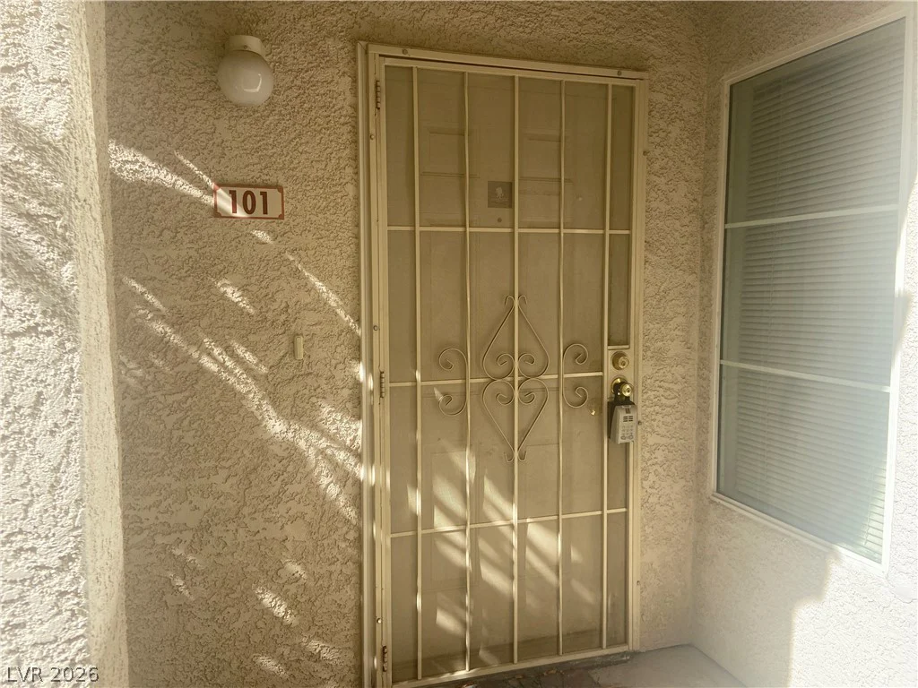 6811 San Ricardo, Las Vegas, NV 89146