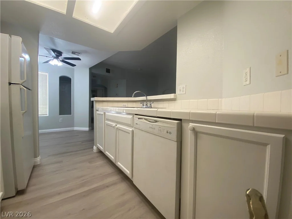 6811 San Ricardo, Las Vegas, NV 89146