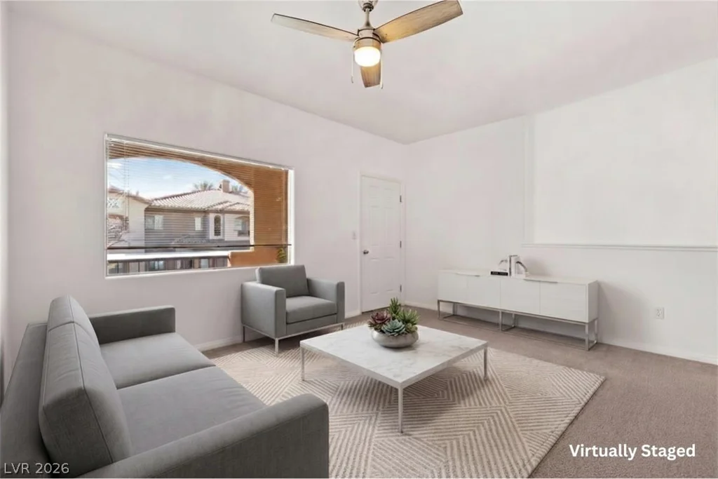 7701 Robindale, Las Vegas, NV 89113