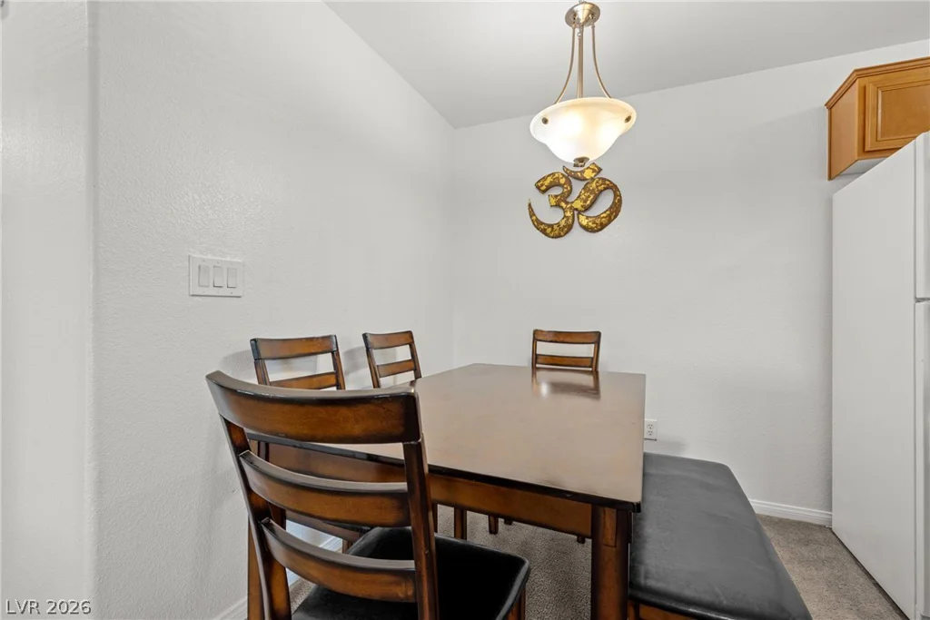7701 Robindale, Las Vegas, NV 89113