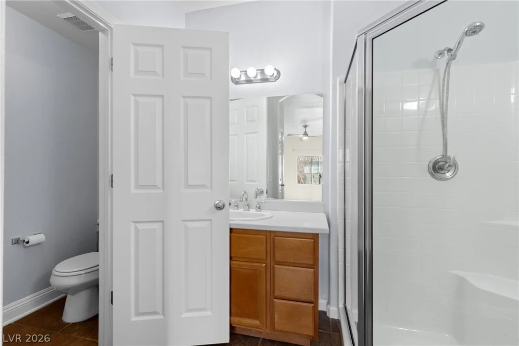 7701 Robindale, Las Vegas, NV 89113