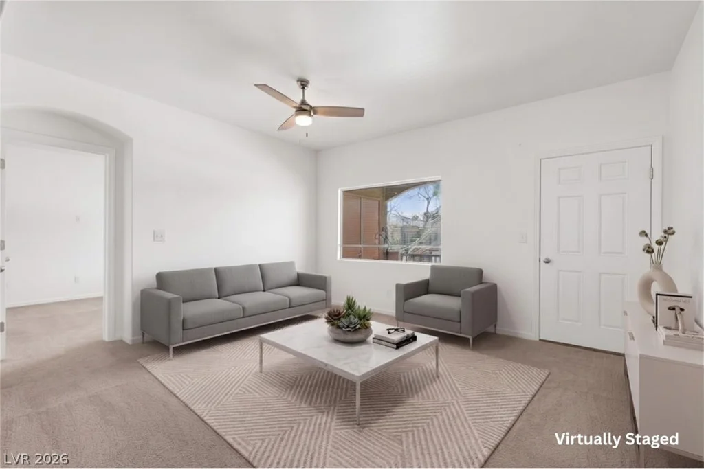 7701 Robindale, Las Vegas, NV 89113