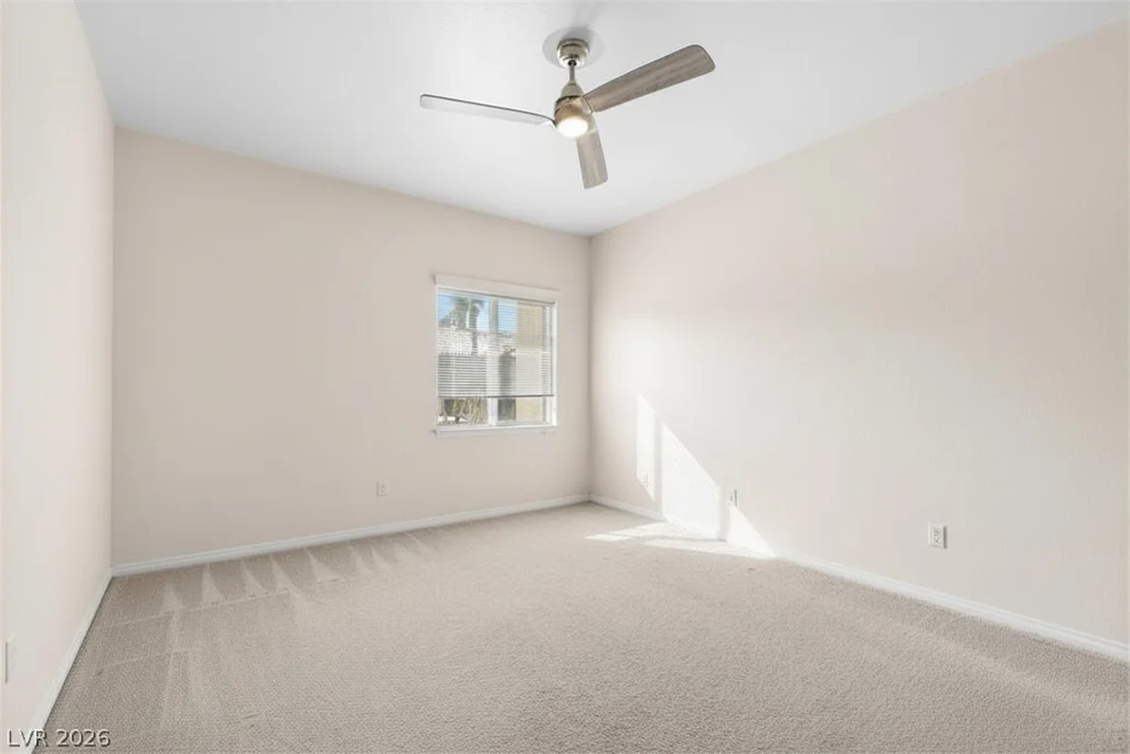 7701 Robindale, Las Vegas, NV 89113