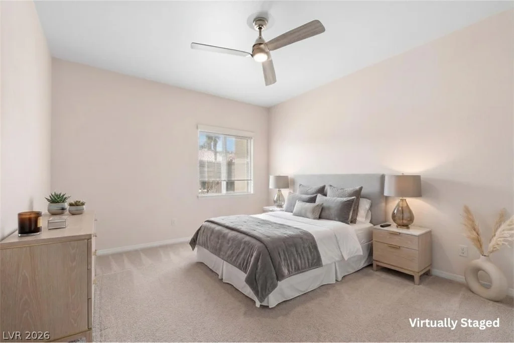 7701 Robindale, Las Vegas, NV 89113