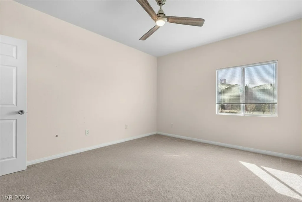 7701 Robindale, Las Vegas, NV 89113