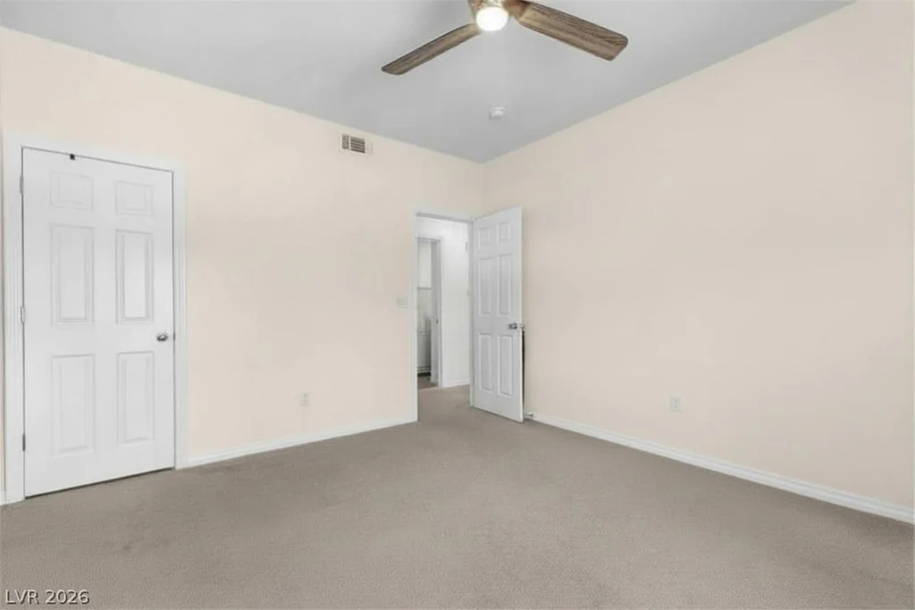 7701 Robindale, Las Vegas, NV 89113