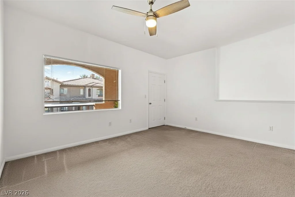 7701 Robindale, Las Vegas, NV 89113