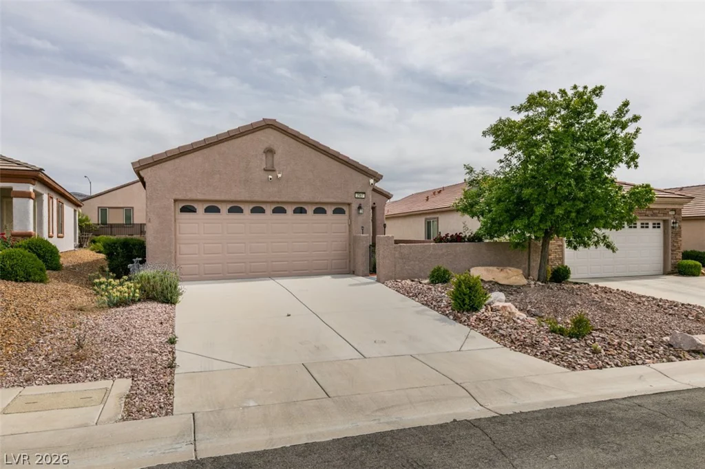 2567 Eclipsing Stars, Henderson, NV 89044