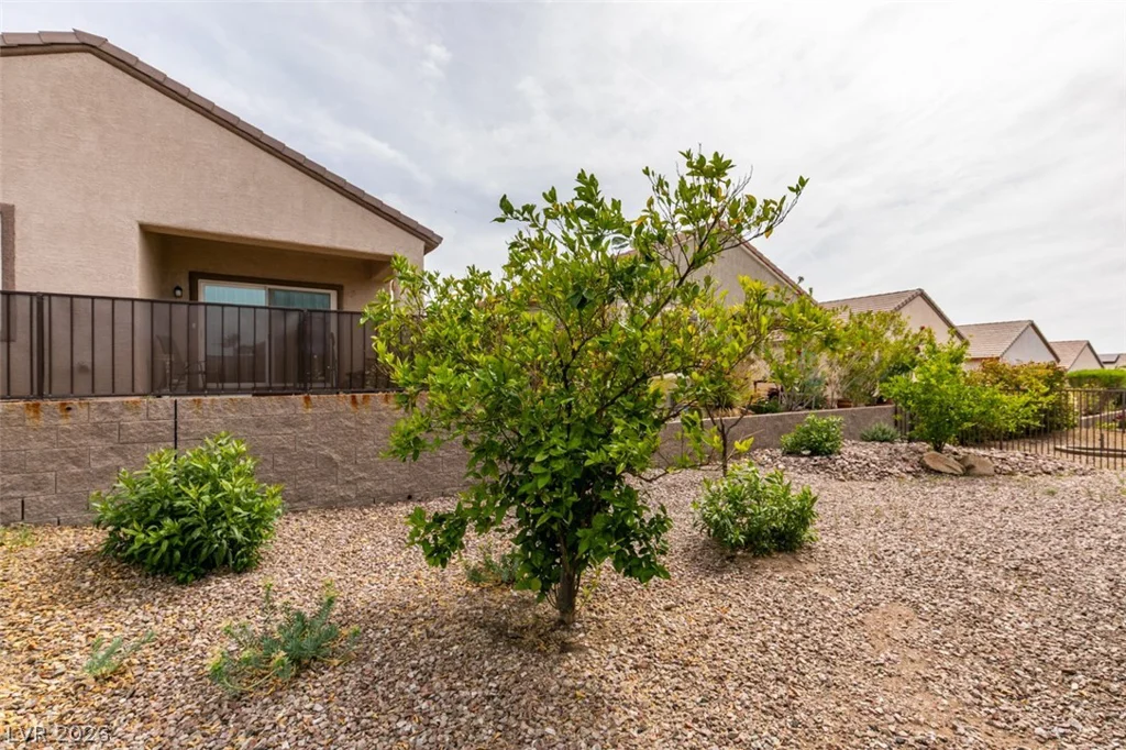 2567 Eclipsing Stars, Henderson, NV 89044
