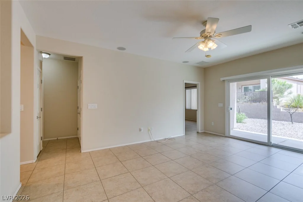 2567 Eclipsing Stars, Henderson, NV 89044