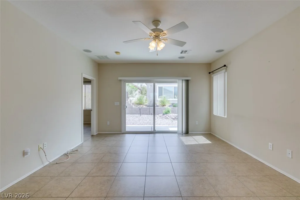 2567 Eclipsing Stars, Henderson, NV 89044