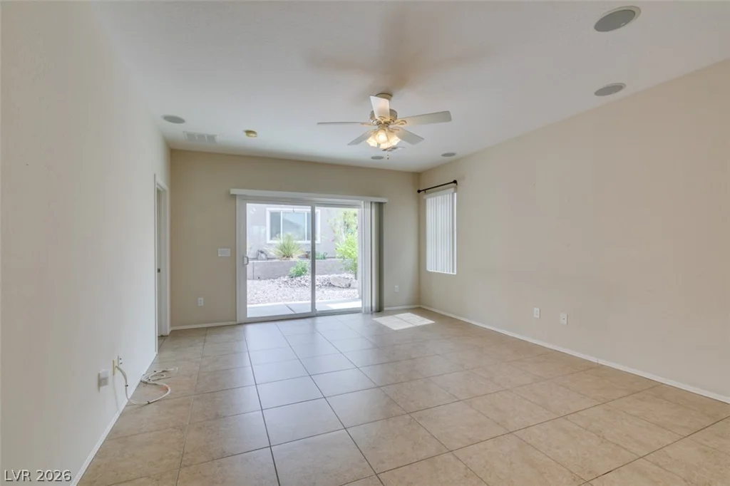 2567 Eclipsing Stars, Henderson, NV 89044