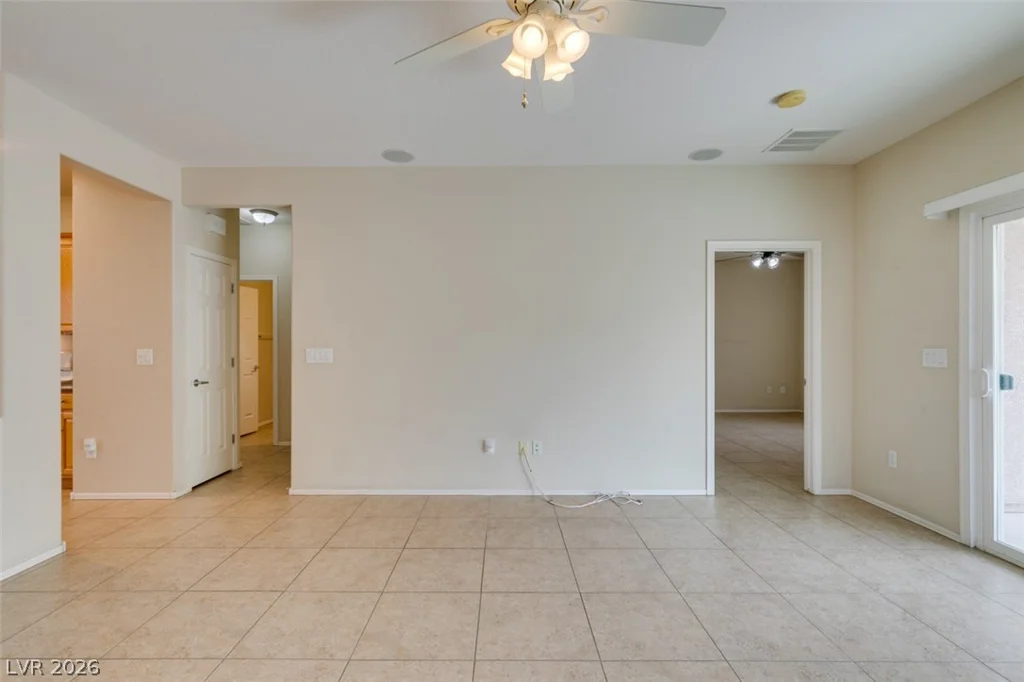 2567 Eclipsing Stars, Henderson, NV 89044