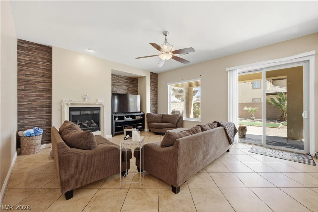 7508 Java Sparrow, North Las Vegas, NV 89084