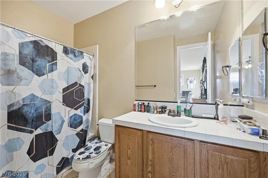7508 Java Sparrow, North Las Vegas, NV 89084