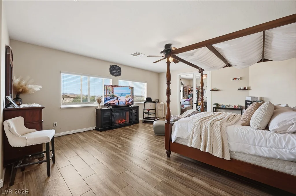 7508 Java Sparrow, North Las Vegas, NV 89084