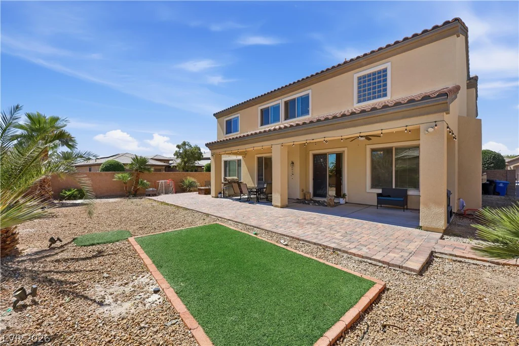 7508 Java Sparrow, North Las Vegas, NV 89084
