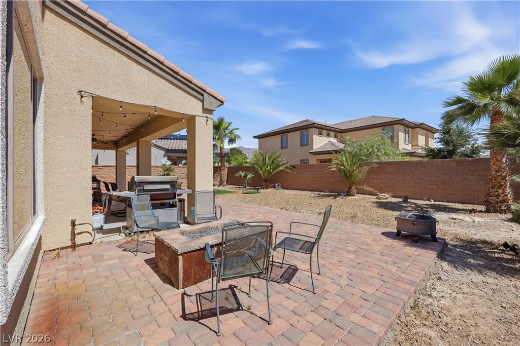 7508 Java Sparrow, North Las Vegas, NV 89084