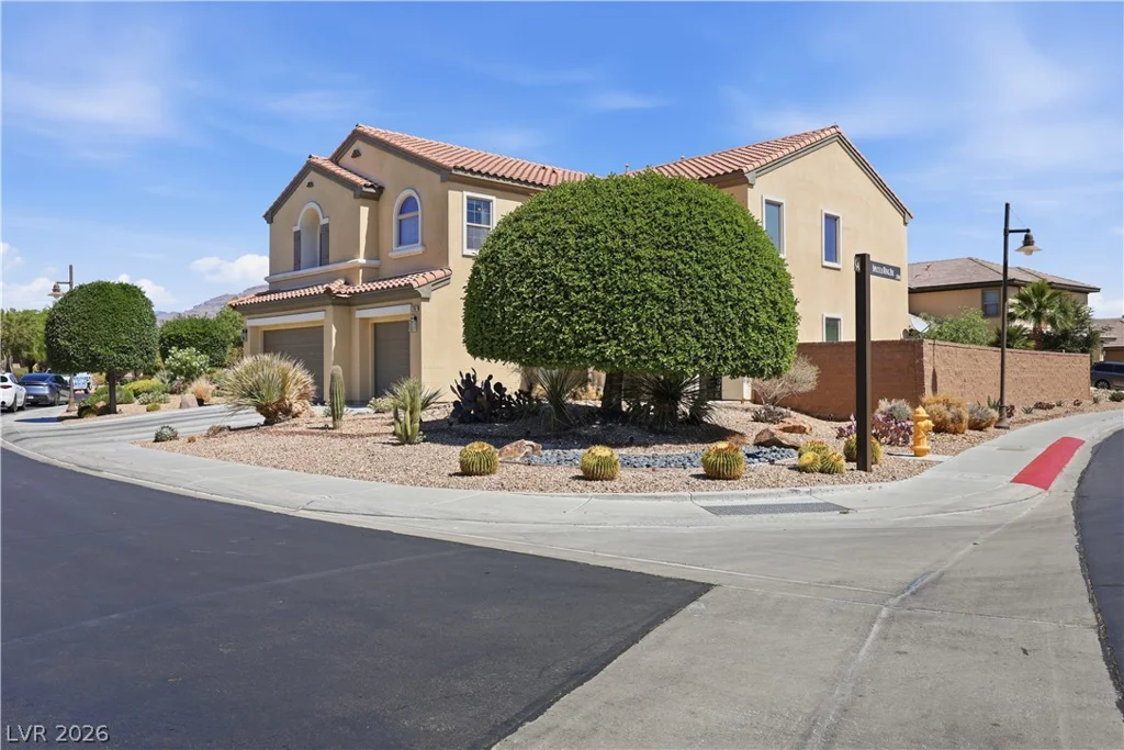 7508 Java Sparrow, North Las Vegas, NV 89084