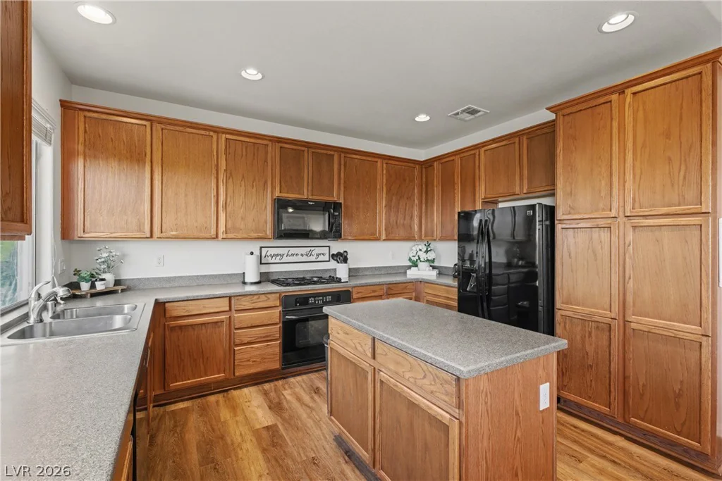 11909 Amistoso, Las Vegas, NV 89138