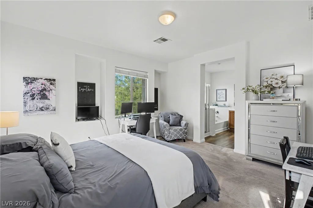 11909 Amistoso, Las Vegas, NV 89138