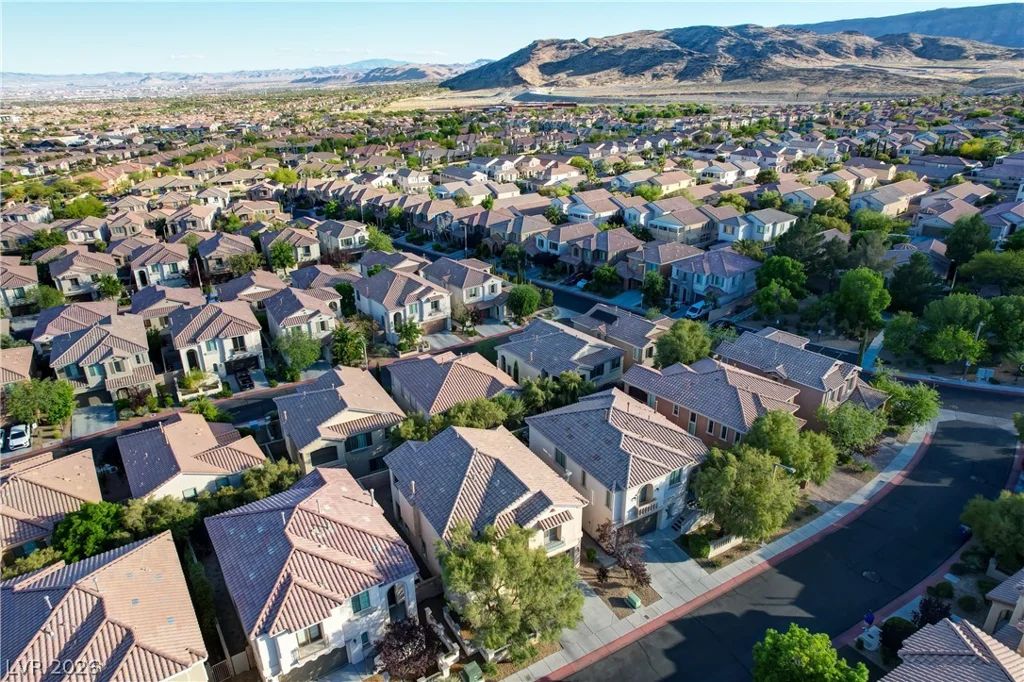 11909 Amistoso, Las Vegas, NV 89138