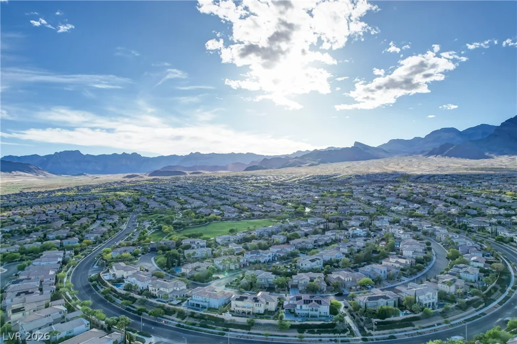11909 Amistoso, Las Vegas, NV 89138