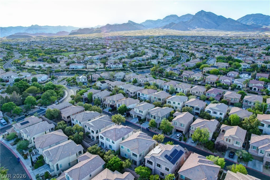 11909 Amistoso, Las Vegas, NV 89138
